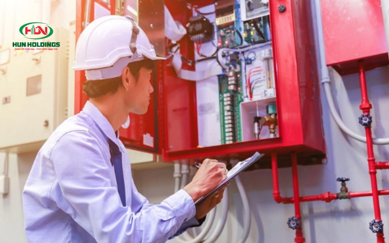 Bảo trì bảo dưỡng phương tiện thiết bị PCCC: Quy Trình Chuẩn & Báo Giá Mới Nhất 3 chọn Hun Holdings để bảo trì bảo dưỡng phương tiện thiết bị PCCC